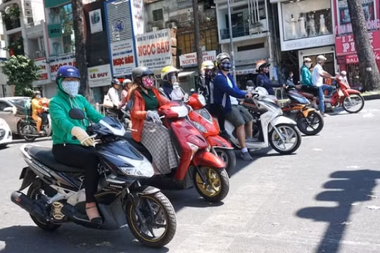 TP. HCM nắng nóng 37 độ C vào cuối tuần