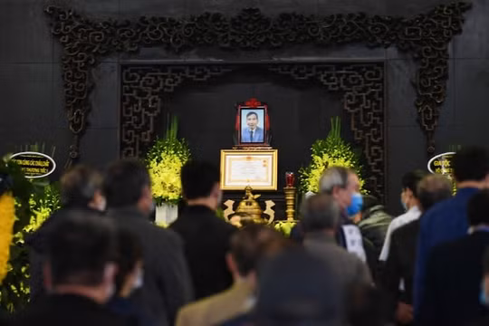 Nghệ sĩ Việt ngậm ngùi tiễn biệt nghệ sĩ nhân dân Trần Hạnh