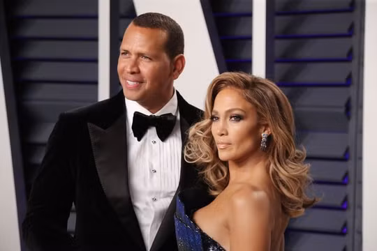 Jennifer Lopez và những mối tình không trọn vẹn