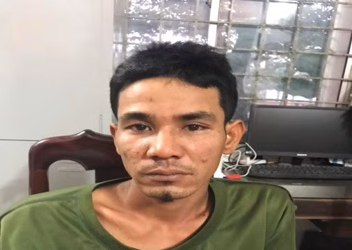 Bắt đối tượng trộm cắp thức ăn chăn nuôi thủy sản