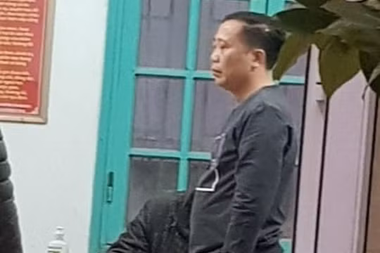 Bắt tạm giam 5 đàn em của trùm giang hồ Bình ‘vổ’