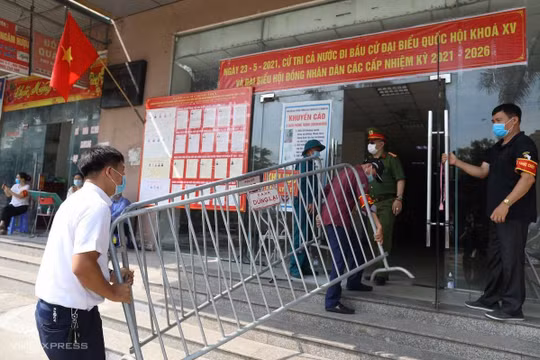 Hà Nội: Phong tỏa chung cư Đại Thanh vì dịch COVID-19, tạm dừng hoạt động các quán bia
