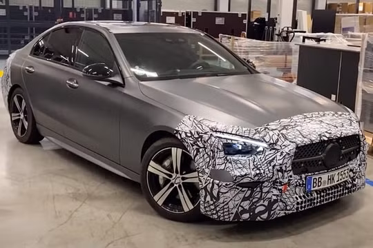 Mercedes-Benz C-Class thế hệ mới có nội thất giống S-Class