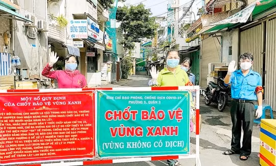 Thủ tướng: TPHCM kiên định, dứt khoát thực hiện được mục tiêu kiểm soát được dịch bệnh trước ngày 15/9