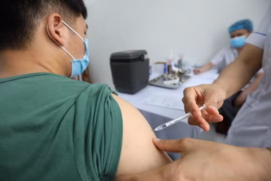 Khởi động chương trình thử nghiệm lâm sàng vắc xin ARCT-154 theo công nghệ mRNA