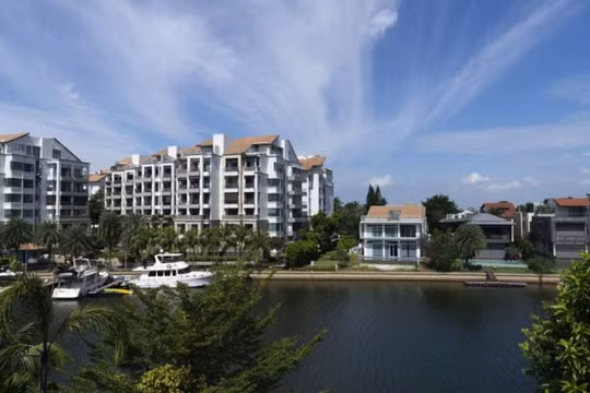 Giới siêu giàu thế giới điên cuồng đầu tư vào thị trường bất động sản xa xỉ Singapore