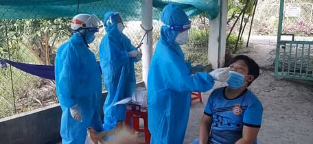 Vĩnh Long: Tăng cường xét nghiệm trên diện rộng, sớm kiểm soát dịch Covid-19