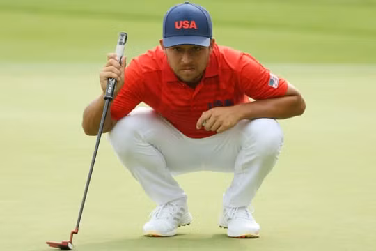 Tay golf Xander Schauffele dẫn đầu bảng nam môn golf Olympic Tokyo 2020
