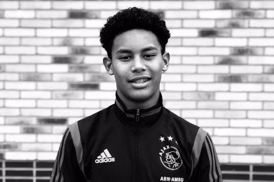 Sao trẻ Noah Gesser của Ajax qua đời ở tuổi 16