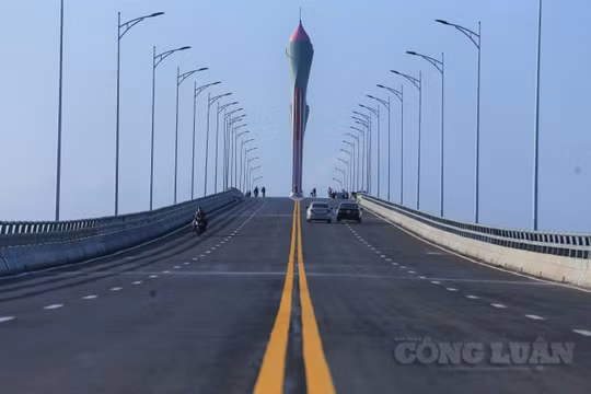 Cầu Cửa Hội sẽ chính thức thông xe vào ngày 14/3