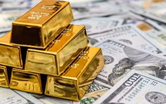 Giá vàng thế giới 13/3: Tiếp tục giảm trong khi đồng đô la lên giá