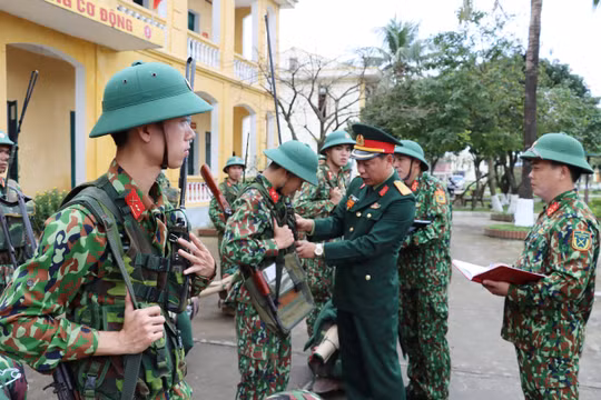 “Gác” cho dân vui Tết, giữ cho Tổ quốc bình yên