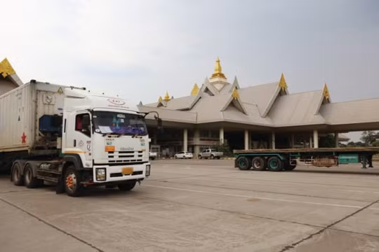 Nhiều hàng hóa nhập khẩu từ Lào sắp được hưởng ưu đãi thuế