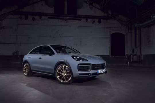 Mẫu xe Cayenne Turbo GT mới ra mắt của Porsche có tốc độ ngang siêu xe