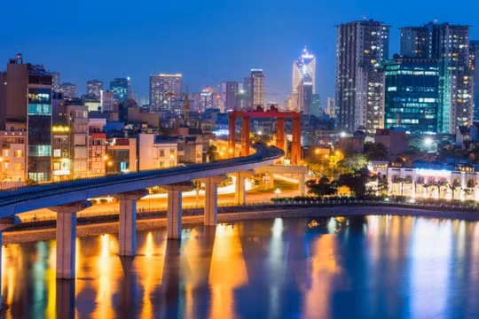 Vì sao Hà Nội chưa có căn hộ siêu sang, giá 700 triệu đồng/m2?