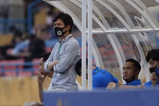 HLV Park Choong-kyun: "CLB Hà Nội nỗ lực hết mình để vào top 6"