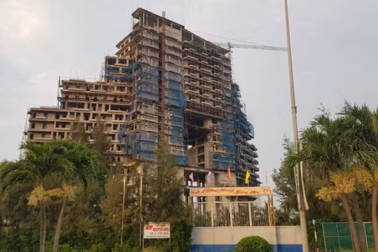 Quảng Bình: Đến bao giờ UBND tỉnh mới “cởi trói” cho doanh nghiệp?