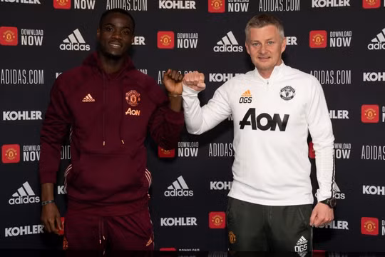 Man Utd gia hạn hợp đồng với Eric Bailly tới năm 2024