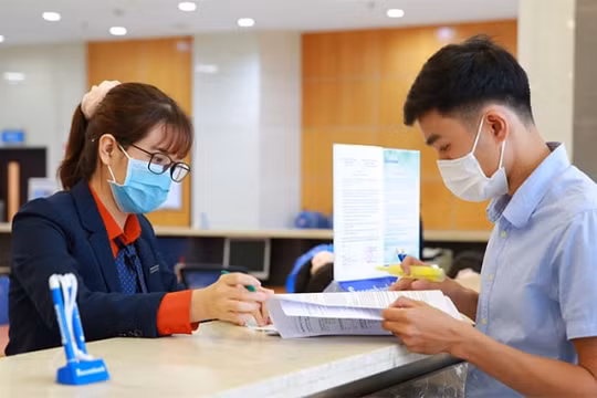 Nhà đầu tư ngoại dè chừng khi mua cổ phần tại các ngân hàng thương mại Việt Nam, vì sao?