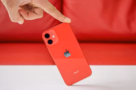 iPhone 12 mini có thể bị dừng sản xuất