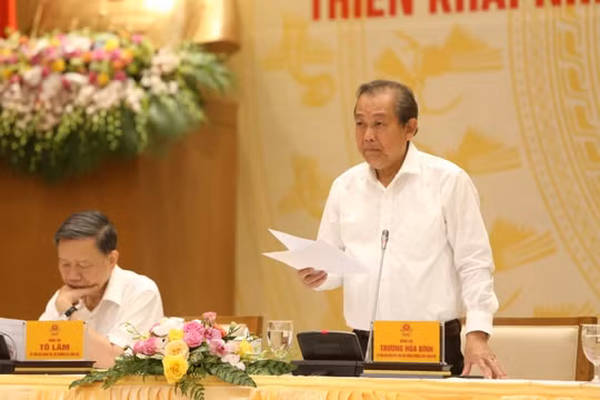 Phó Thủ tướng Trương Hòa Bình gửi thư khen lực lượng cảnh sát giao thông