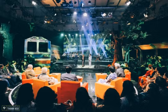 Quán Thanh xuân tháng 1/2021: Sân ga và những chuyến tàu