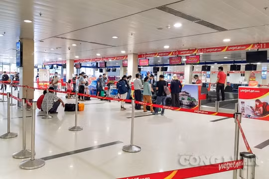 Cục Hàng không tính áp giá sàn vé máy bay, Bộ Giao thông yêu cầu đánh giá tác động