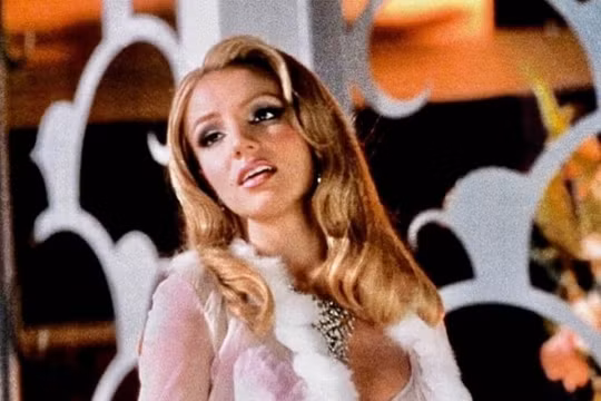 Britney Spears “tiên đoán” bi kịch của mình qua ca khúc cách đây 21 năm