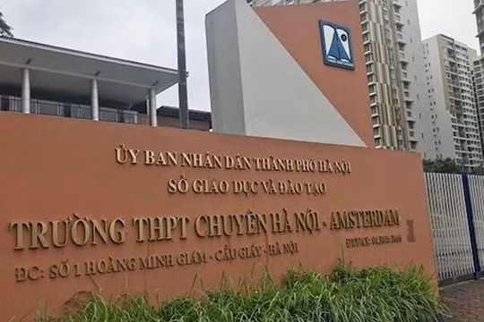 Hà Nội công bố điểm chuẩn vào các trường chuyên