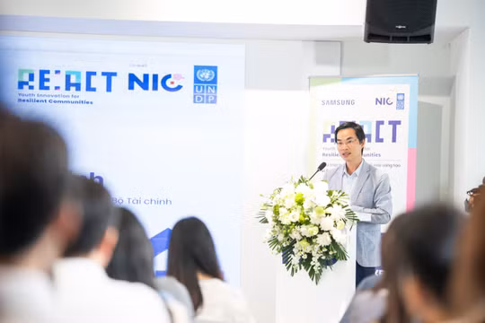 RE:ACT hỗ trợ thanh niên biến ý tưởng thành giải pháp cho cộng đồng