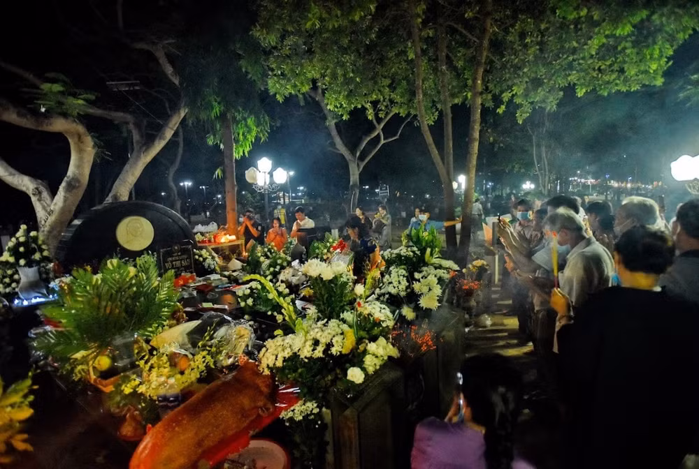 con dao thien duong du lich giua dai duong hinh 4