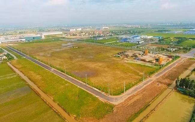 ha noi bai bo cac quyet dinh quy dinh tham quyen phe duyet gia khoi diem dau gia quyen su dung dat hinh 1