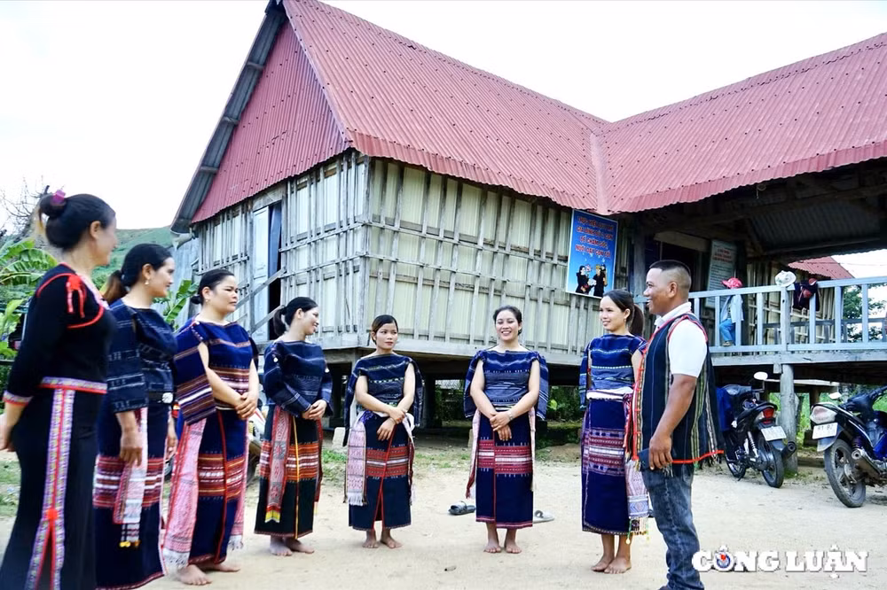 kbang gia lai no luc thuc day binh dang gioi vung dong bao dan toc thieu so hinh 1