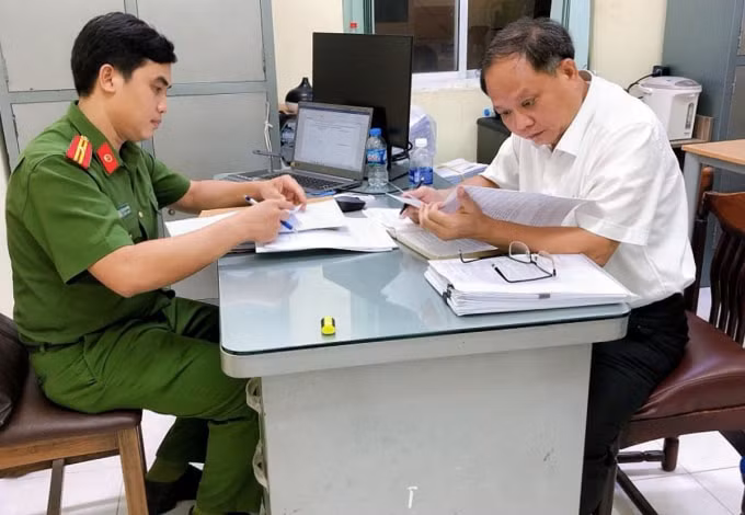 Những ngày cuối năm 2020, ông Tất Thành Cang - cựu Phó Bí thư Thường trực Thành ủy TP.HCM đã bị khởi tố, bắt giam thể hiện cho phong trào PCTN không có vùng cấm, được dư luận nhân dân ủng hộ.