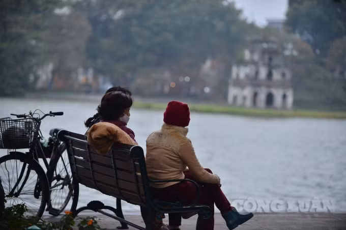 Hà Nội nhiệt độ ấm dần lên (Ảnh: Quang Hùng)