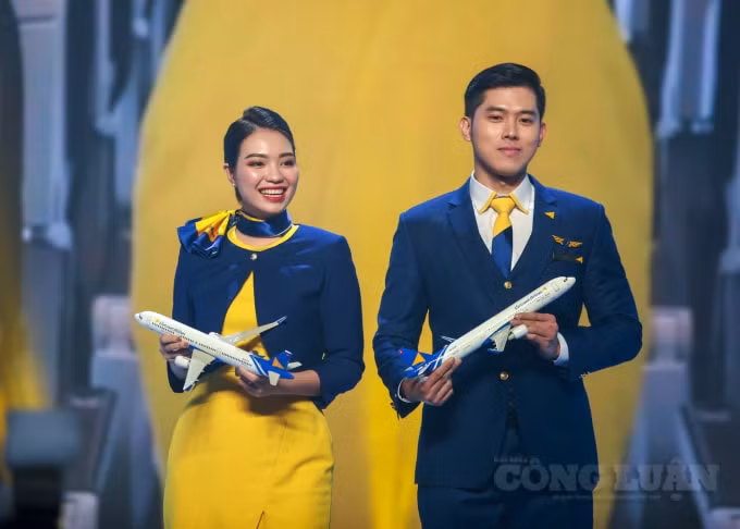 Ngày 24/12/2020, Cục Hàng không Việt Nam chính thức trao giấy chứng nhận người khai thác tàu bay (Aircraft Operator Certificate - AOC) cho Vietravel Airlines, khẳng định năng lực của hãng khi đạt đủ các chứng chỉ, điều kiện cần thiết để tiến hành khai thác thương mại.