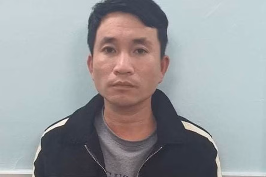 Đối tượng Nguyễn Hữu Hà tại cơ quan điều tra. Ảnh: laodong.vn
