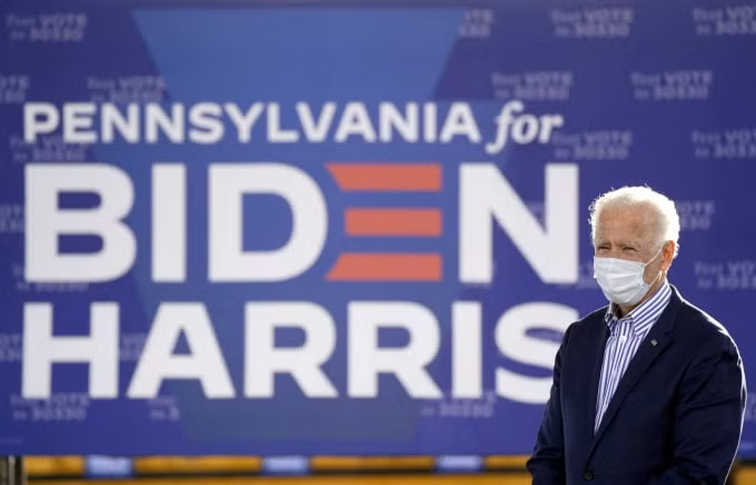 Joe Biden tham dự một sự kiện tại trường trung học Dallas ở Dallas, Pennsylvania, vào tháng trước. Ảnh: REUTERS