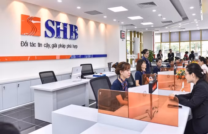 Cùng với Bank of the Year 2020, SHB khẳng định là một ngân hàng phát triển toàn diện và tăng trưởng bền vững