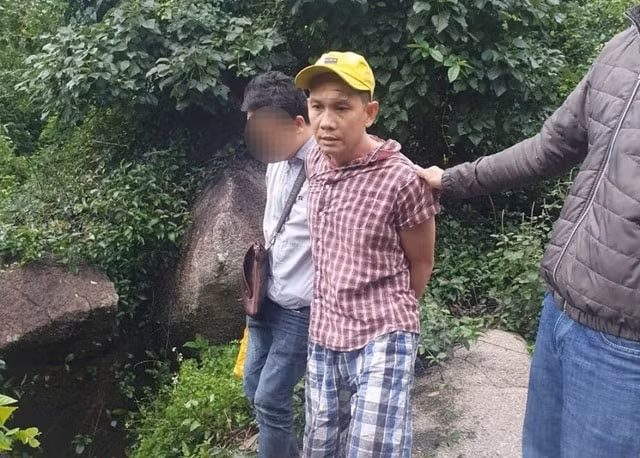 Nghi can Lê Trường Thành bị bắt giữ tại Đèo Cả sau 10 ngày ẩn trốn. Ảnh: dantri.com.vn