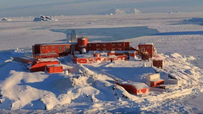 Một căn cứ quân sự của quân đội Chile tại Nam Cực. Ảnh: Reuters