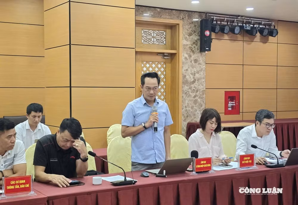 lanh-dao-so-nong-nghiep-va-moi-truong-quang-ninh-thong-tin-ve-chien-dich-90-ngay-dem.jpg