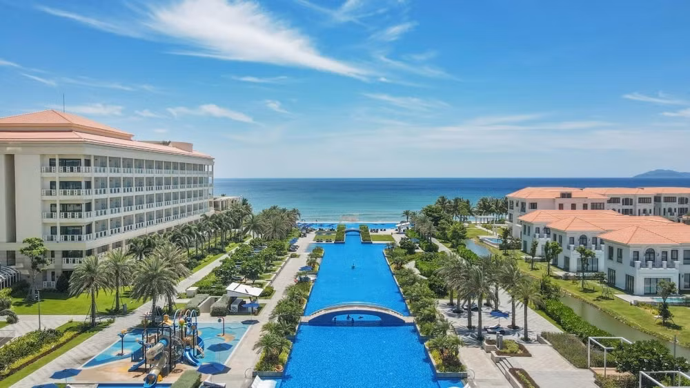 02 Sheraton Grand Danang