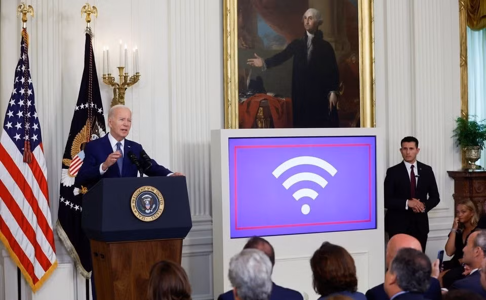 my chi 42 ty usd de pho cap internet vao nam 2030 hinh 1