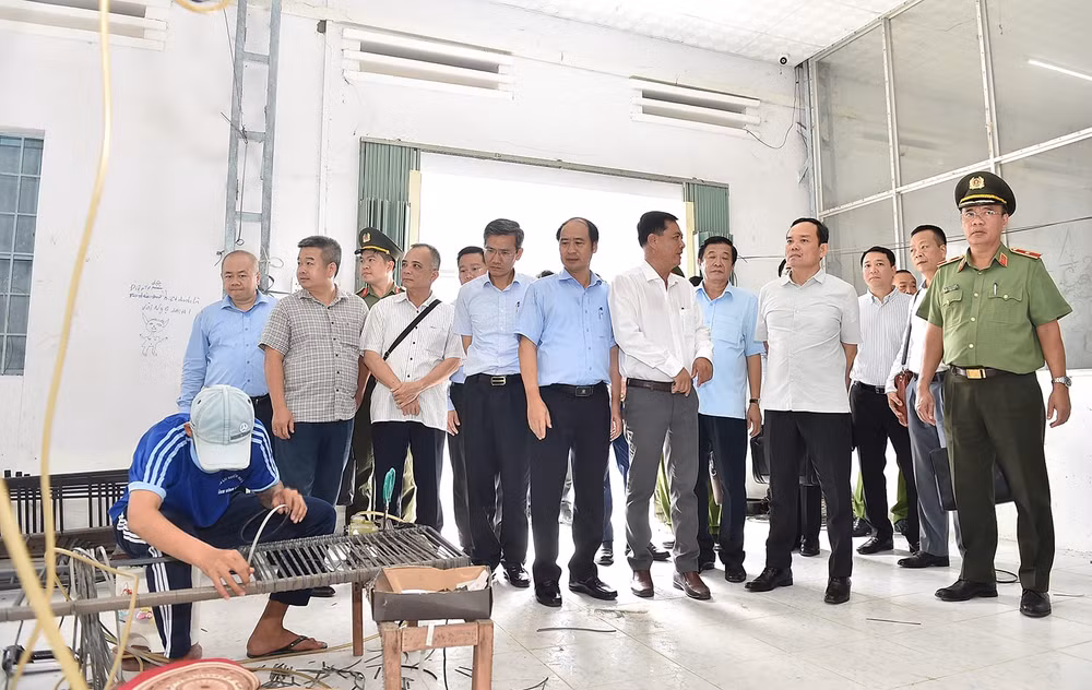 vinh long can phan dau tro thanh hinh mau ve dieu tri cai nghien ma tuy tai dong bang song cuu long hinh 4