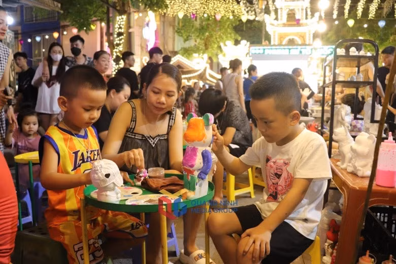quang ninh khai truong pho di bo bai tho hinh 4