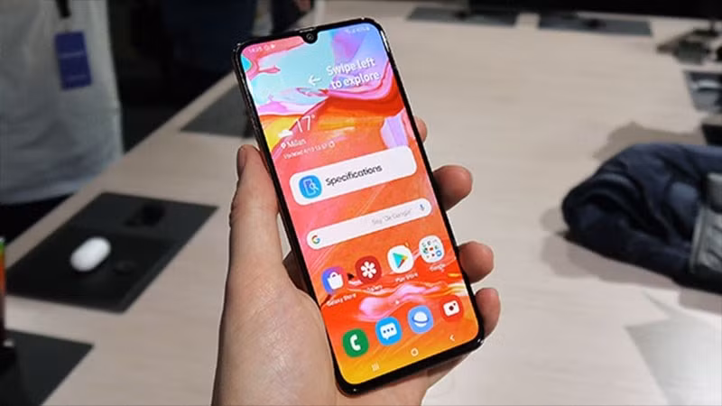 Galaxy A70 trang bị Snapdragon 670, pin khủng 4.500 mAh, mở bán cuối tháng 4.