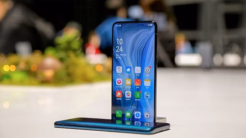 OPPO Reno chính thức ra mắt, điểm đánh giá Antutu cực cao.
