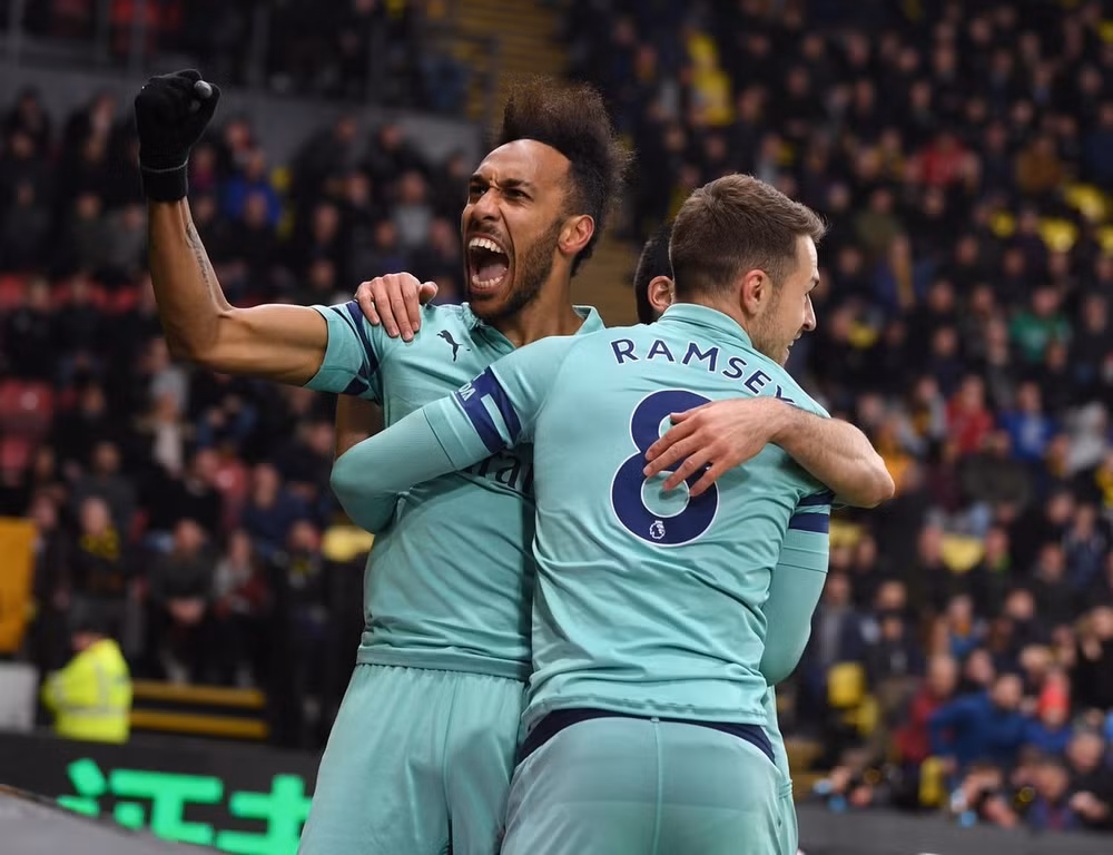 Aubameyang ăn mừng bàn thắng duy nhất cho Arsenal. Ảnh: Getty