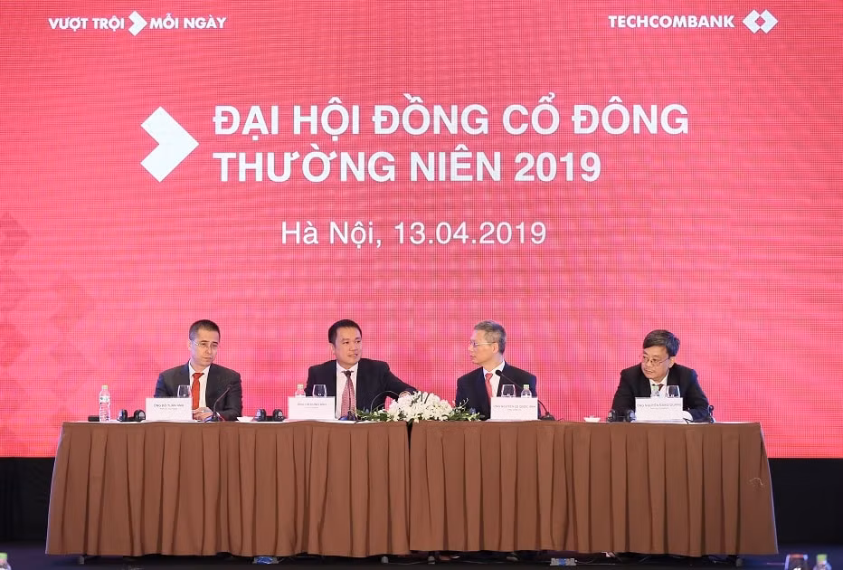 Tại Đại hội, HĐQT cũng đưa ra các mục tiêu chính của đại hội, bao gồm lợi nhuận dự kiến trước thuế (PBT) là 11.750 tỷ đồng cho năm 2019, tương ứng với mức tăng trưởng 10%.